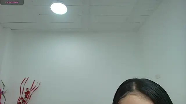 miamadeleine online show from 04/22/26, 12:50