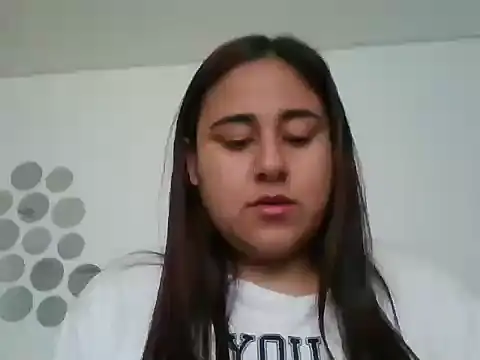 coral jey online show from 04/24/26, 05:48