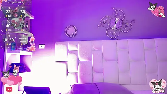 SweetVenusdoll online show from 04/21/26, 08:55