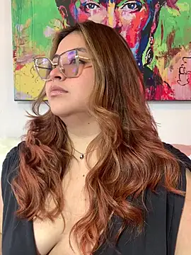 ZoeBennett Pink online show from 04/23/26, 05:04