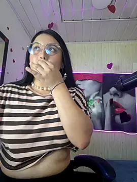 Dakota lee03 online show from 04/18/26, 07:29