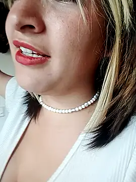 HannaJonnes  online show from 04/19/26, 06:10