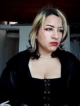 HannaJonnes  online show from 04/22/26, 01:23