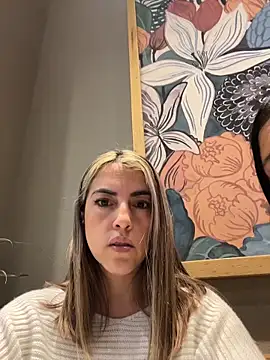 Aphril Iris online show from 04/18/26, 09:59