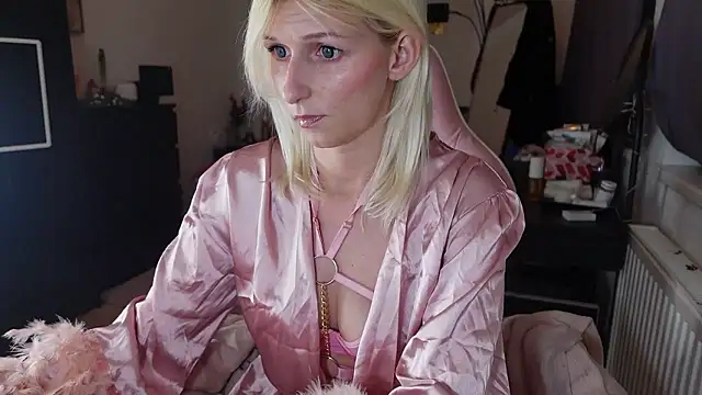 barbiplaymate online show from 01/18/26, 05:39