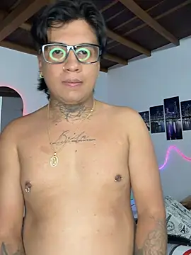 winniepooh 69 online show from 04/14/26, 04:40