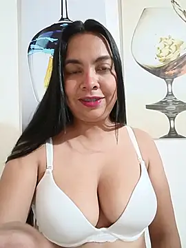 Silvana2927 online show from 06/20/26, 06:49