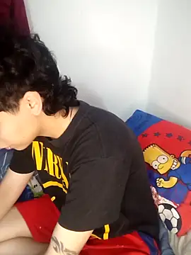 LatinHeatX22 online show from 04/19/26, 05:12