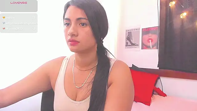 DaniellaGiraldo online show from 04/18/26, 07:07