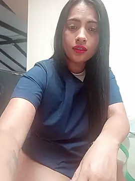 DaniellaGiraldo online show from 07/24/26, 01:42