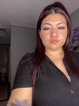 Mia2024 online show from 04/19/26, 03:28