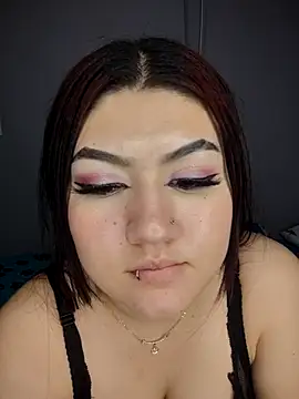 Mia2024 online show from 04/22/26, 03:20