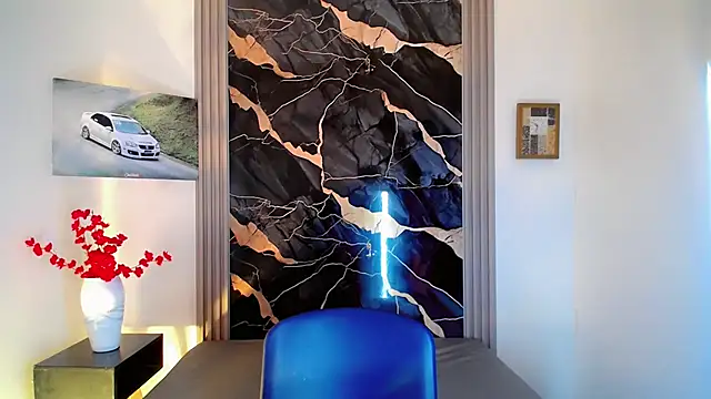  Isabella Castro online show from 04/19/26, 03:28