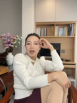 fafade2588 online show from 04/15/26, 03:57