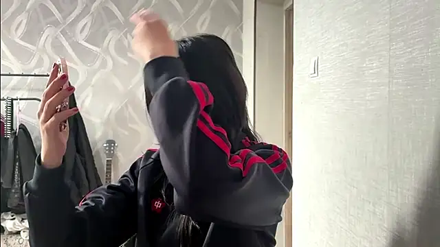 ElizabetGollihue online show from 04/23/26, 09:08