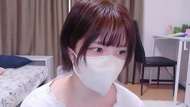 Snapshot of Saki_official chatting on 06/05/26, 04:19 Saki official online show from 06/05/26, 04:19