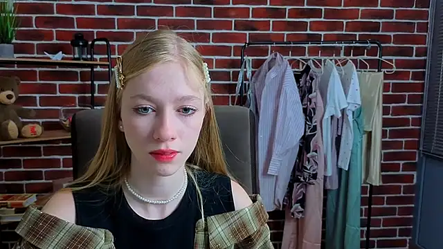 TerriiMiller online show from 04/24/26, 09:34