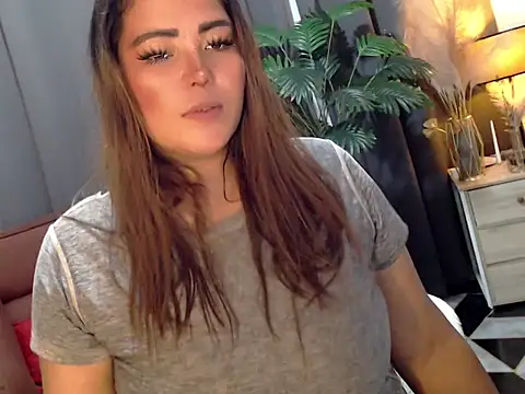 Super Latchbiya online show from 04/23/26, 01:57