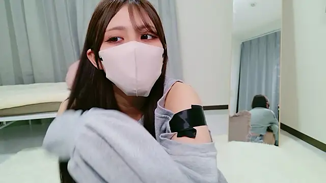 yua chan0 online show from 04/23/26, 03:19