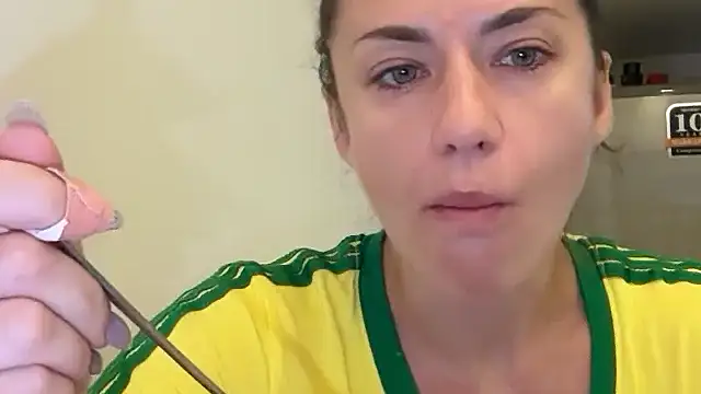 missRorian online show from 04/19/26, 01:43