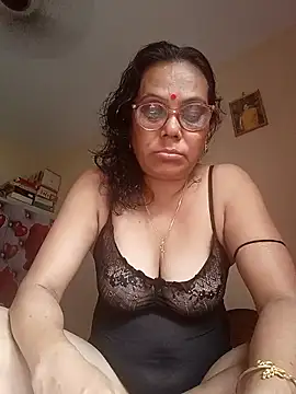 Sanjanabiswas947 online show from 04/16/26, 09:10