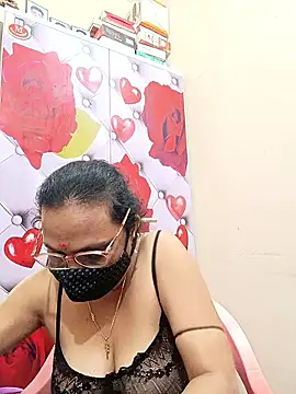 Sanjanabiswas947 online show from 04/18/26, 07:58