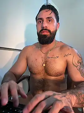 Snapshot of Ryan_Black3 chatting on 07/21/26, 12:35 Ryan Black3 online show from 07/21/26, 12:35
