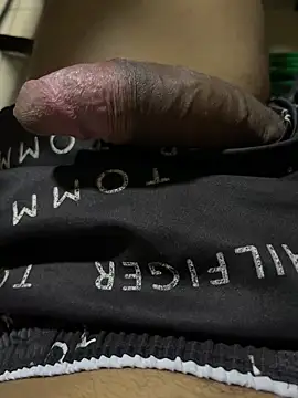 picanervosa04 online show from 04/18/26, 06:06