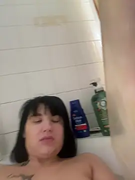 Courtneysinclair online show from 04/21/26, 05:39