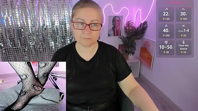 Alexandra Kind online show from 05/22/26, 01:39