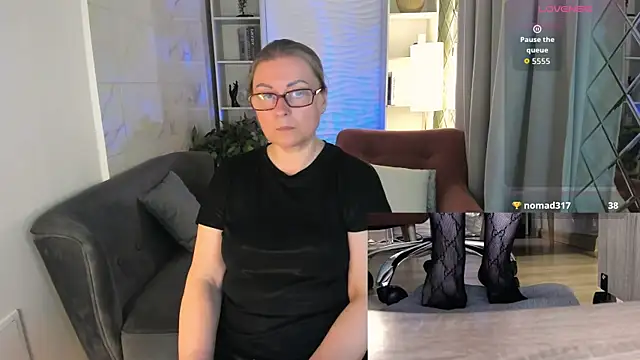 Alexandra Kind online show from 06/08/26, 01:28