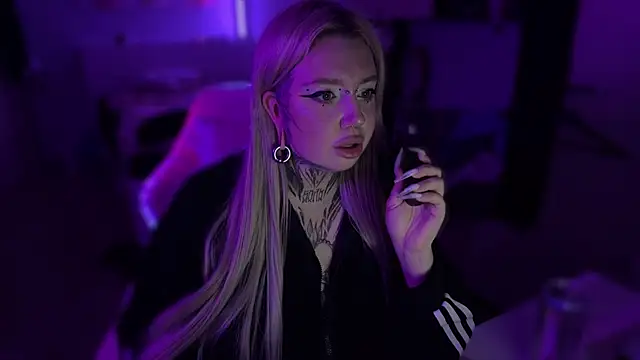 Chibiis online show from 04/22/26, 09:38