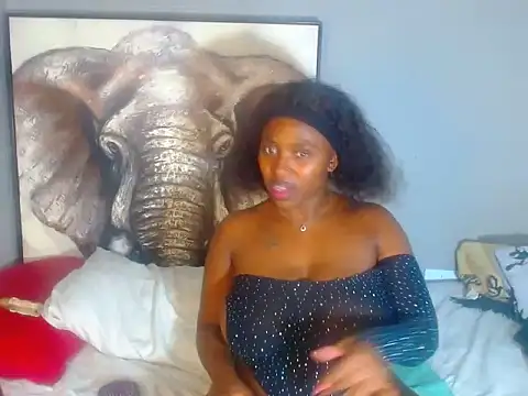 CocoBlazerx76 online show from 04/23/26, 05:59