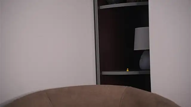 ElviraGounder online show from 04/18/26, 07:07