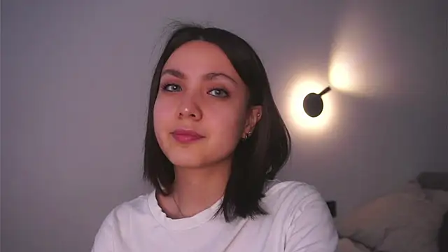 ElviraGounder online show from 04/25/26, 05:21