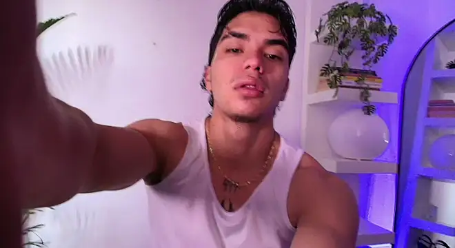 andyypalmer  online show from 04/22/26, 11:23