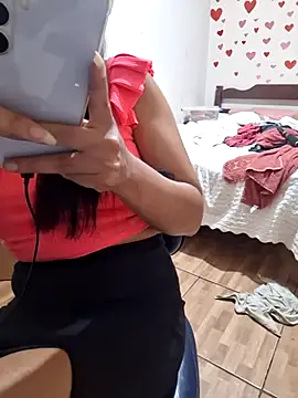 euahotmarii3 online show from 04/20/26, 02:36