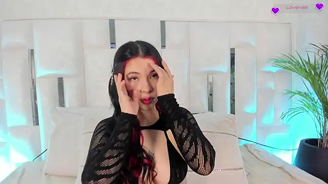 imnikaa  online show from 04/19/26, 04:56