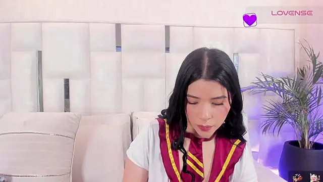 Snapshot of imnikaa_ chatting on 07/10/26, 03:36 imnikaa online show from 07/10/26, 03:36