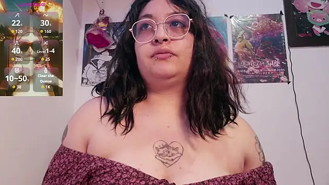 kaori sama uwu online show from 04/21/26, 07:39