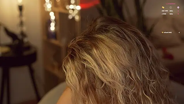 Lady--M online show from 04/16/26, 11:18