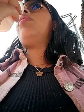 SOFIA-11  online show from 04/23/26, 01:57