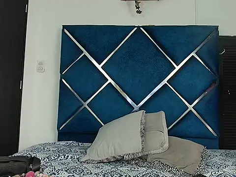 EdwinBoys online show from 04/16/26, 01:01