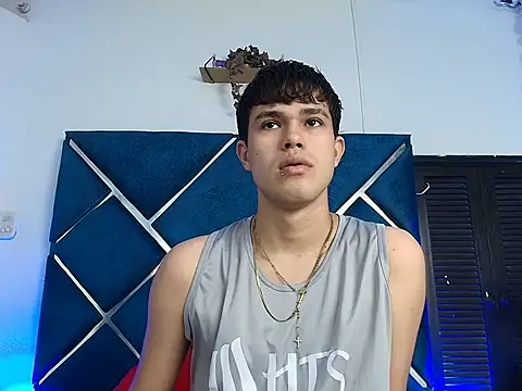 EdwinBoys online show from 04/23/26, 12:51