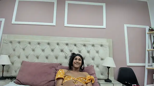 tiffanykanox online show from 04/21/26, 03:57