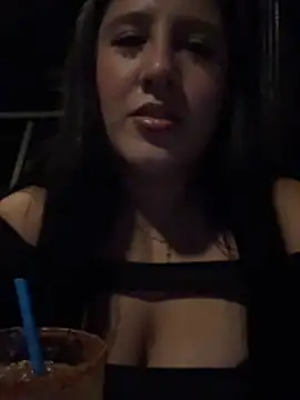 Miacoquet online show from 04/19/26, 03:50