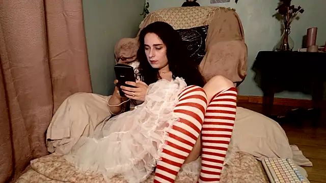 missclochette online show from 06/11/26, 12:03