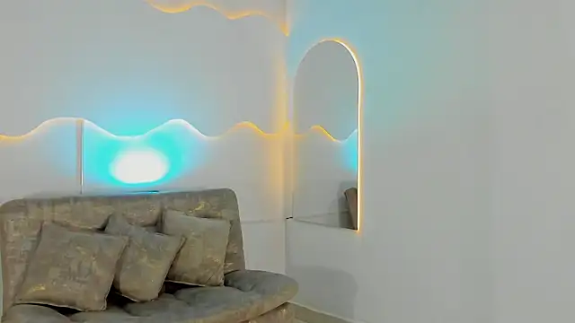 Aohomlester  online show from 06/03/26, 02:33