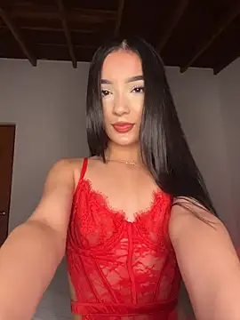 Snapshot of _mia_ferrer chatting on 06/24/26, 12:09 mia ferrer online show from 06/24/26, 12:09