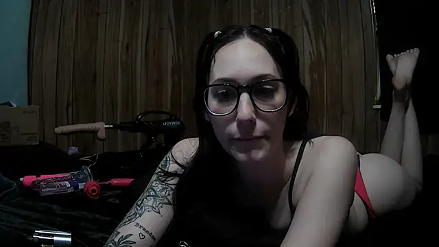 Snapshot of satindreamsxxx chatting on 06/08/26, 12:58 satindreamsxxx online show from 06/08/26, 12:58